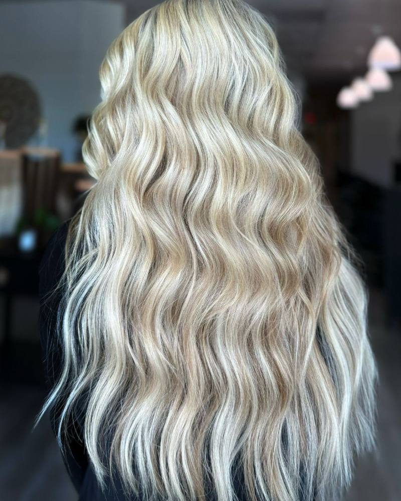 Shampoo Blow Out w/ Extensions