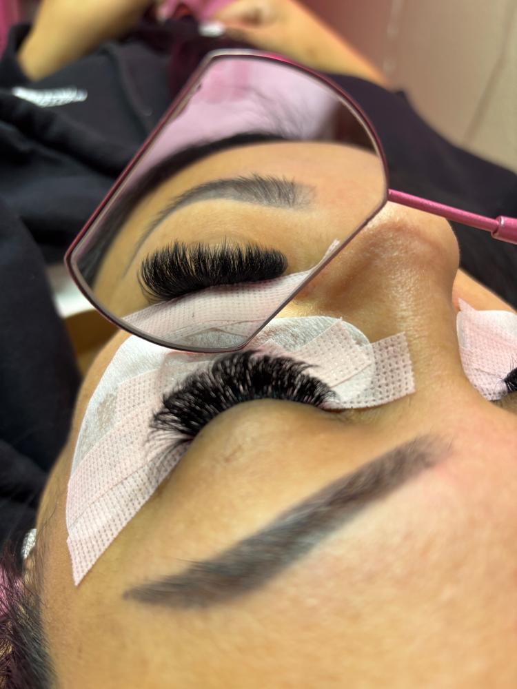 Mega Volume 3 Week Fill at Lashed_byyahaira in Horizon, TX