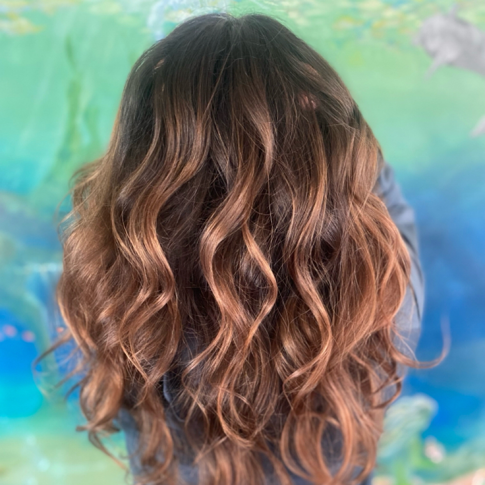 Dimensional Color at Velvet Waves Studio in Ventura, CA