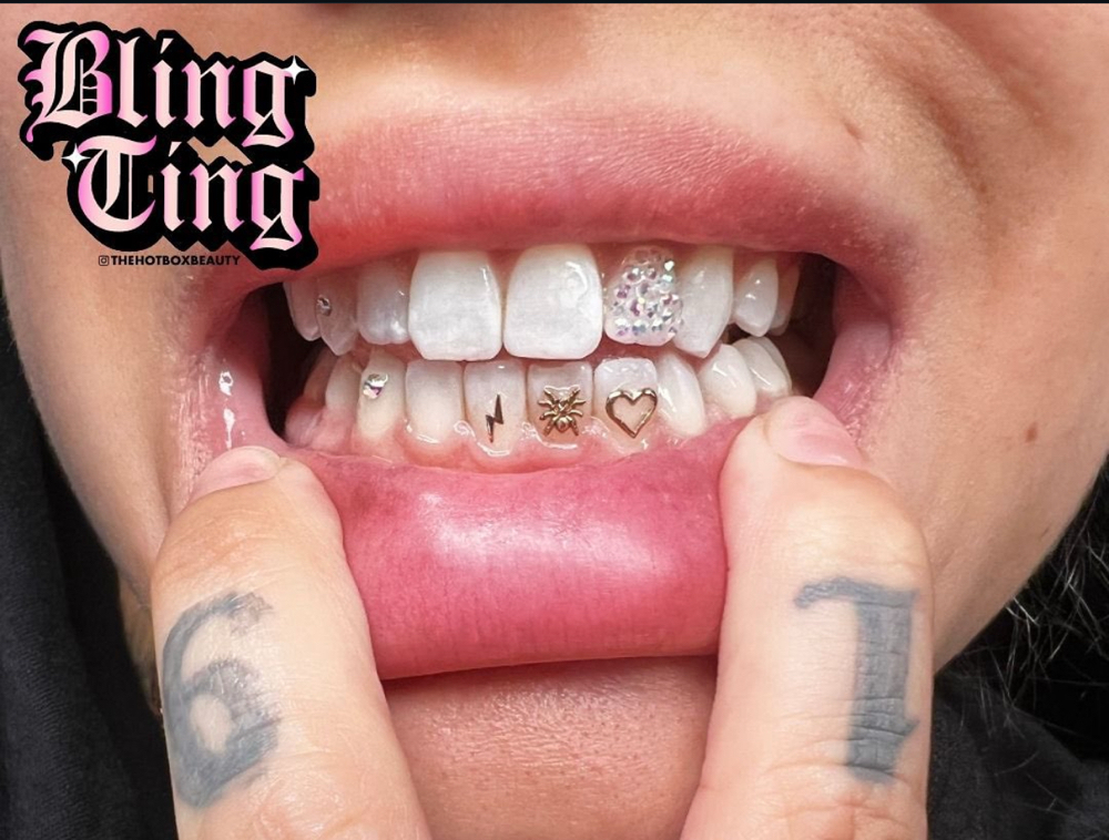 5 Swavorski Teeth Gems Bundle at The Hot Box Beauty in Pleasant Hill, CA