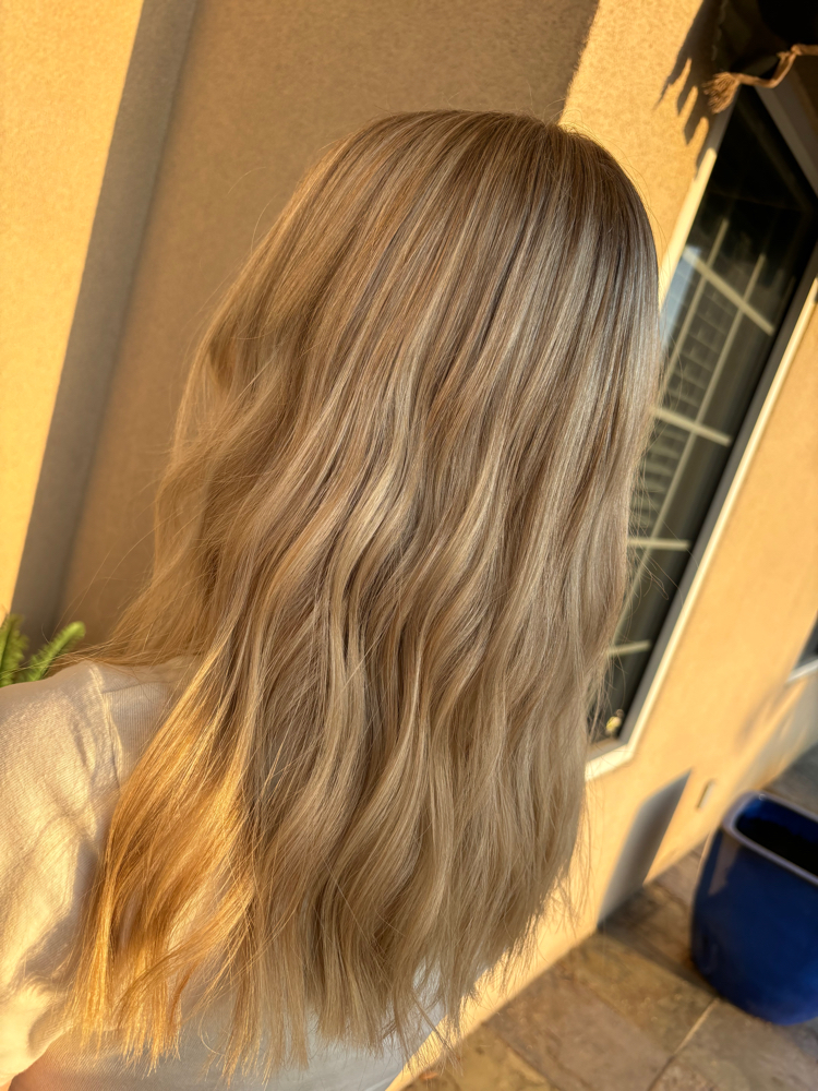 Gloss at beautyxelyse in Waxahachie, TX