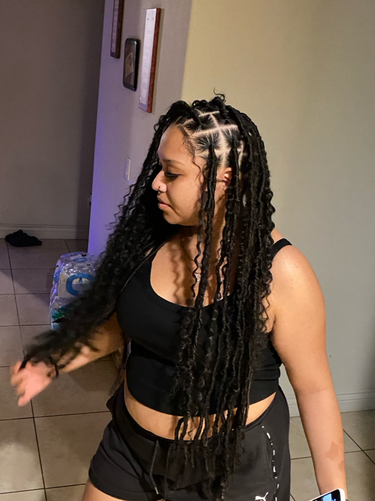 Large Soft Locs