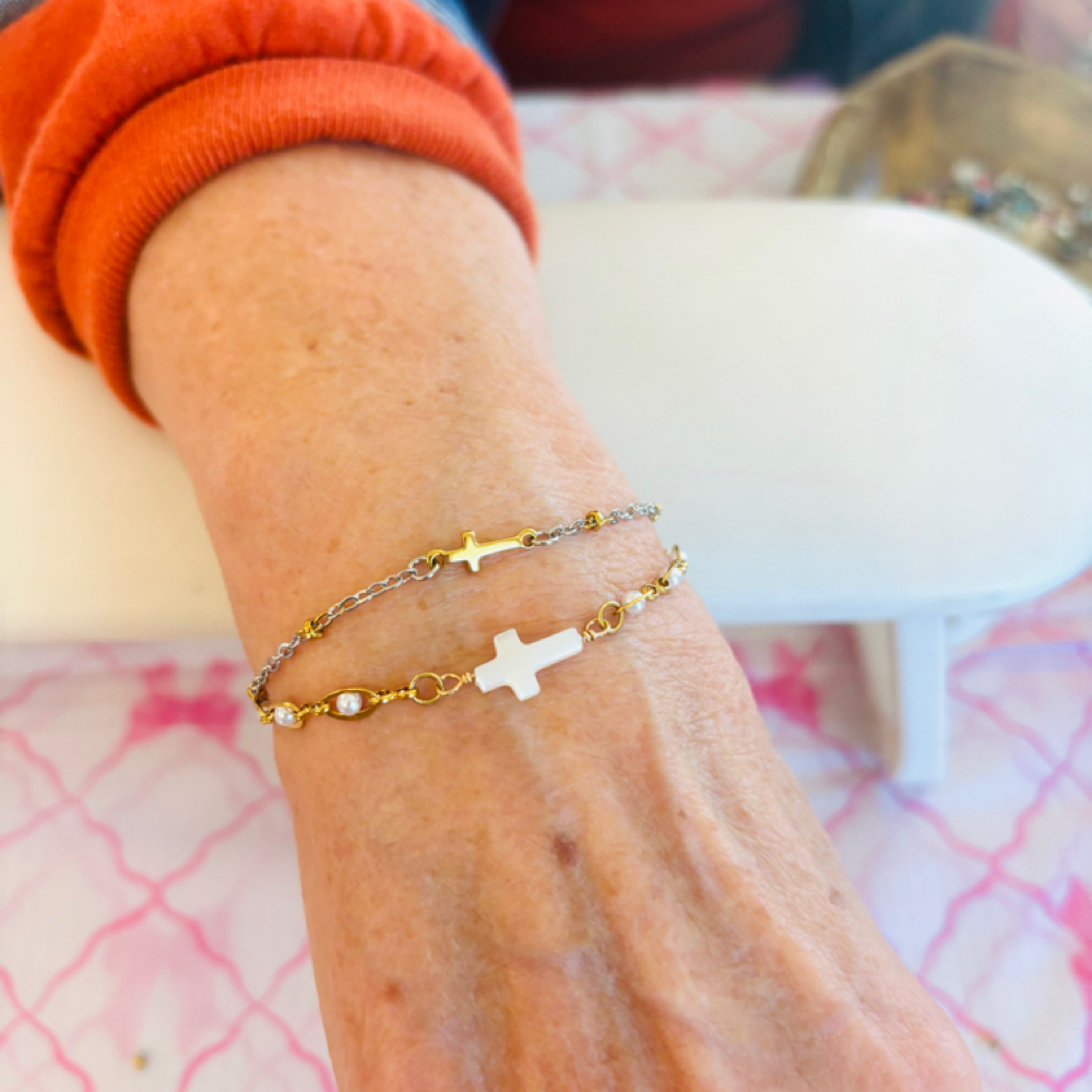 Adult Bracelet at Consider The Lilies- Permanent Jewelry in Richmond, KY