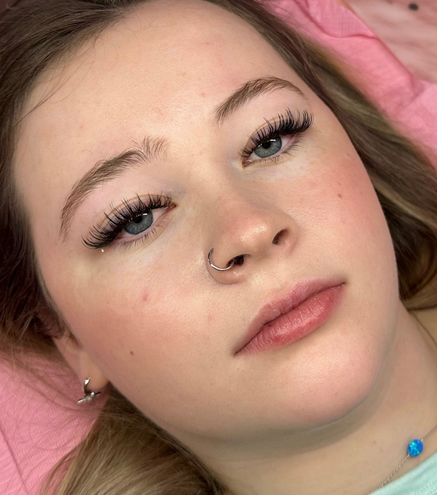 Wispy Hybrid Full Set