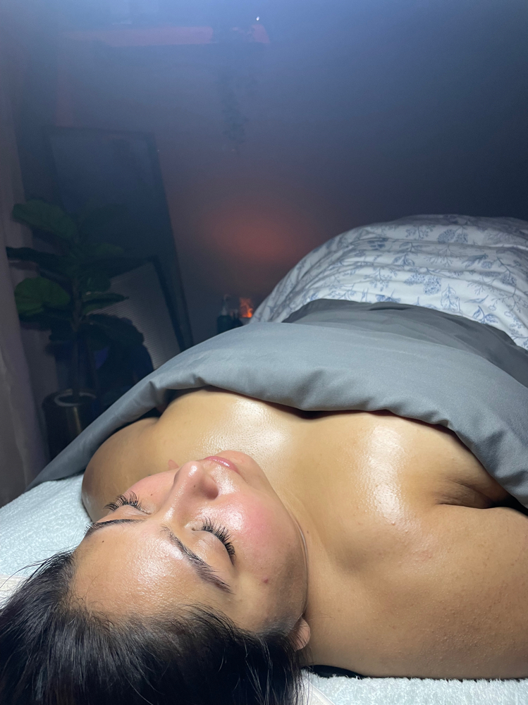 Express Custom Facial