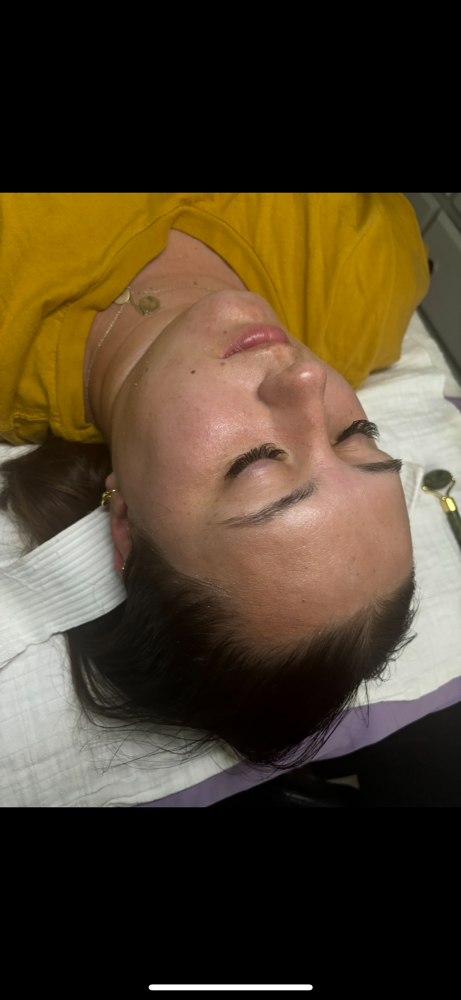 Relaxing Glow Facial ✨