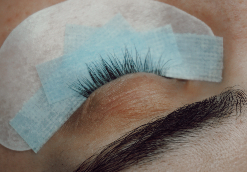Lash Extension Removal