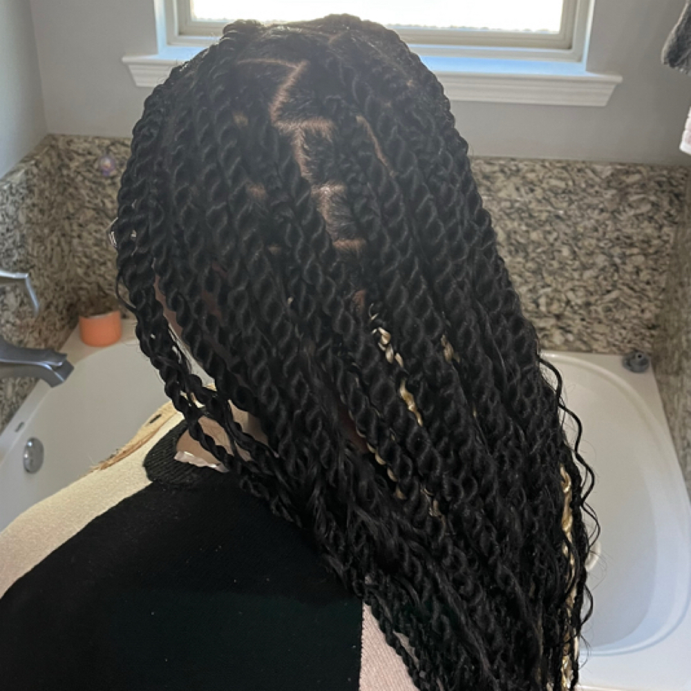 Twists Styles at The Braid Lyon in Smyrna, TN
