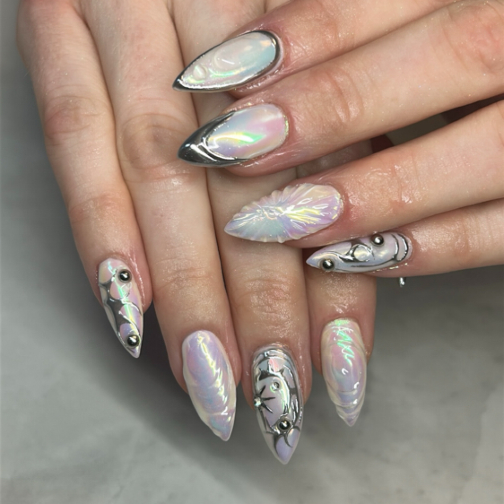 Structure Gel (Medium) at Vyda Nails in Bloomington, MN