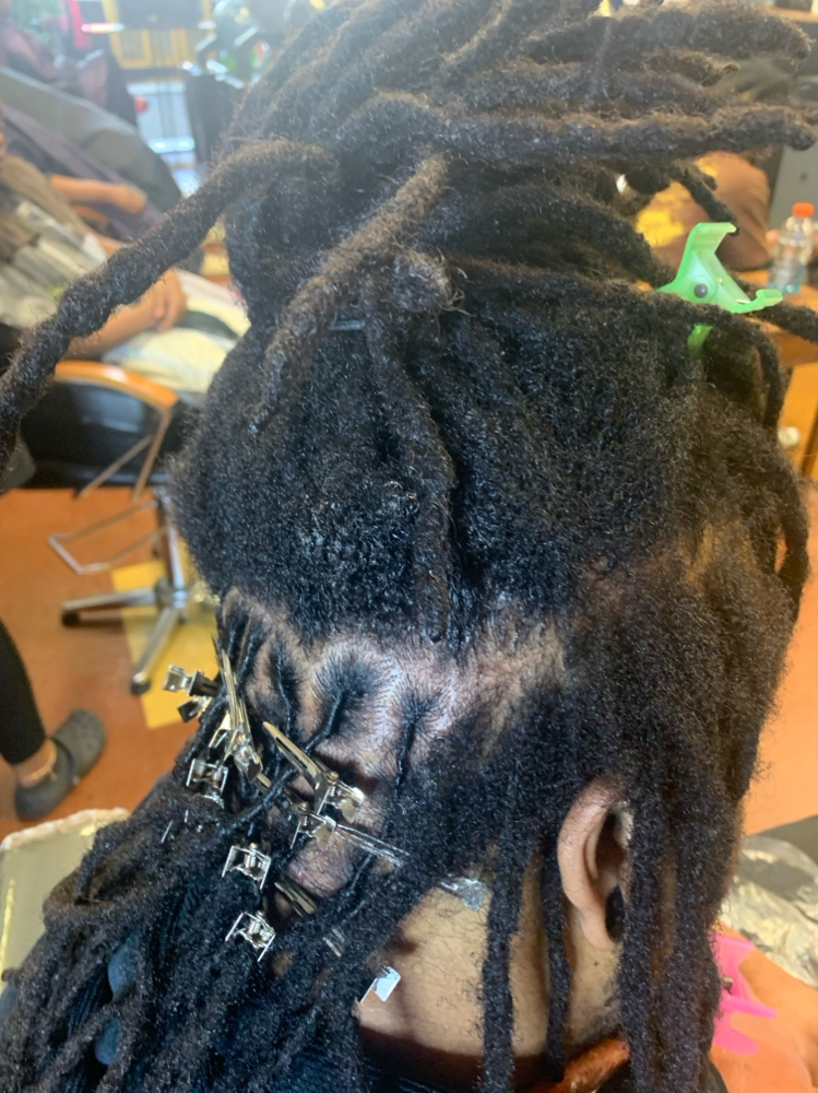 Retwist Loc