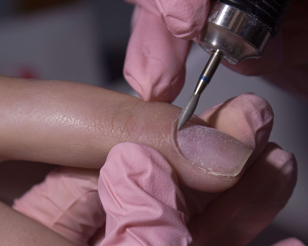 Dry Manicure at Le Vanity Room in San Diego, CA