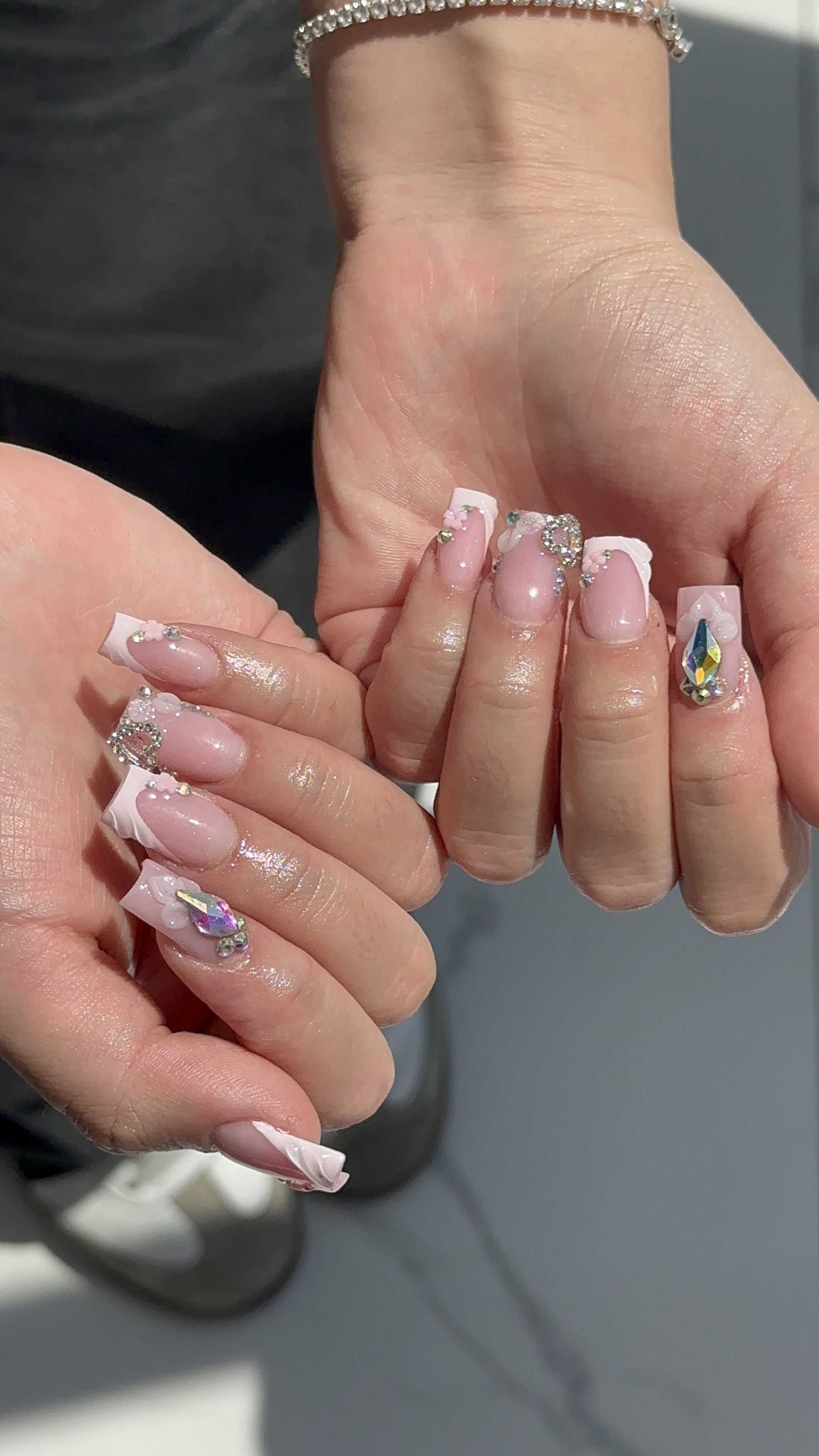 Glam full set at nailedxjocelyn in gardena, CA