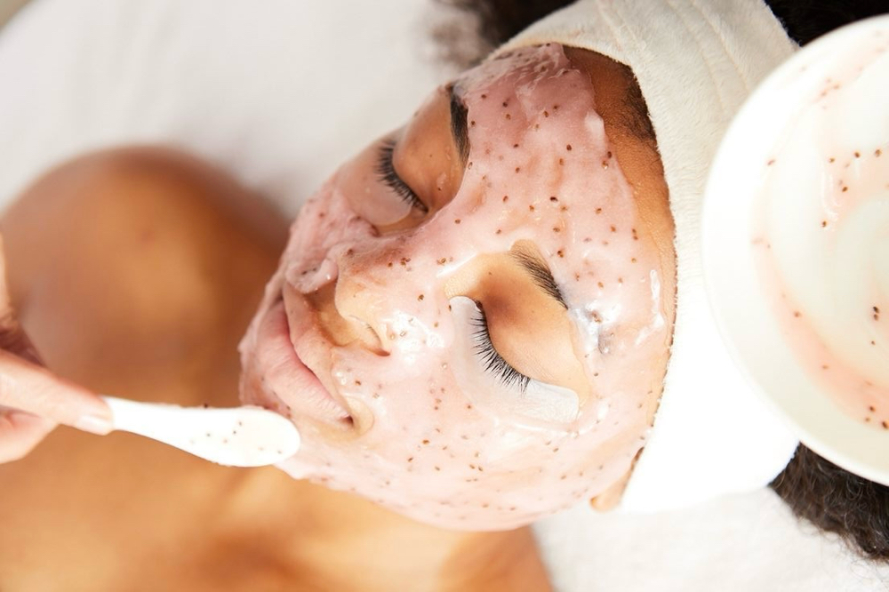 Jelly Mask Facial