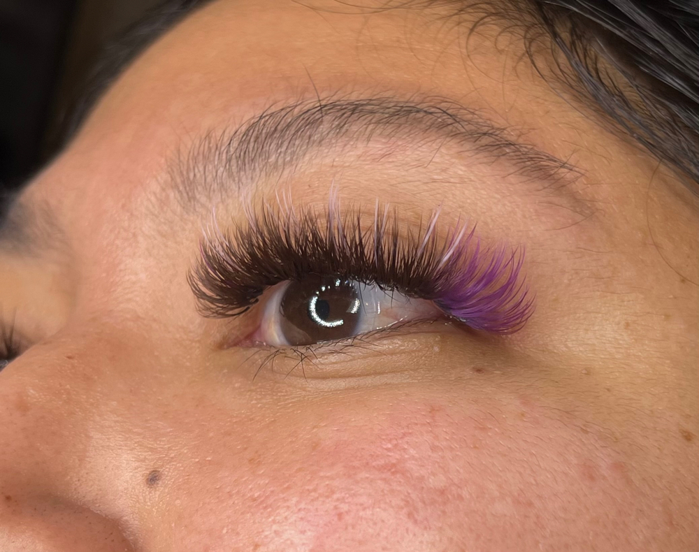 Color Lashes