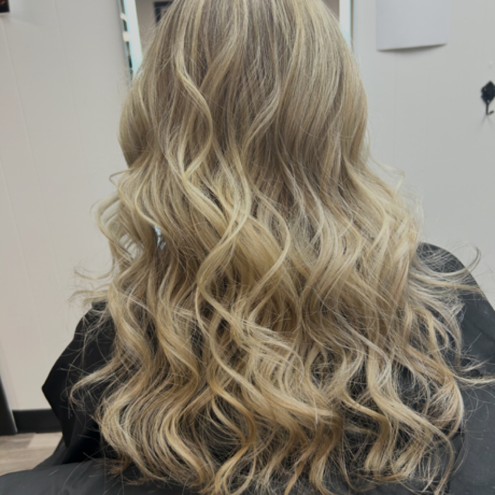 Highlights with Rebecca at Grand Ave Beauty Co. in Beloit, WI