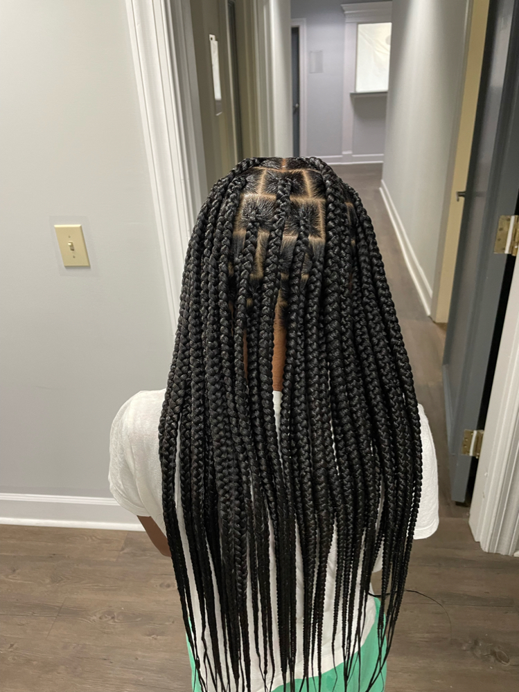 Large Knotless Kid Ages 10-12 ONLY