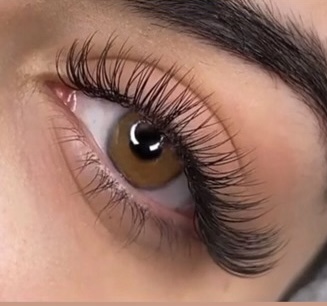 Hybrid Eyelash Extension