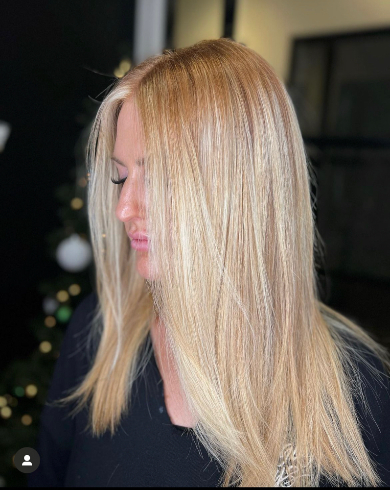 Blowout at Olivia D Beauty LLC in Dallas, TX