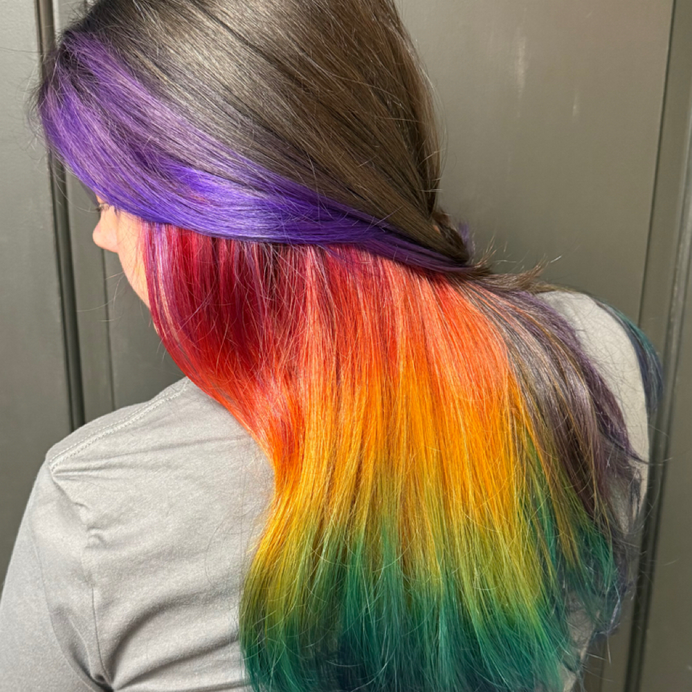 Full Bleach + Vivid at Shelby Armstrong at Warlow Beauty & Co. in Champaign, IL