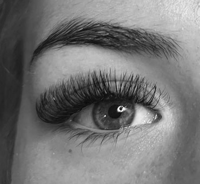 Hybrid Lash Extentions- Full Set
