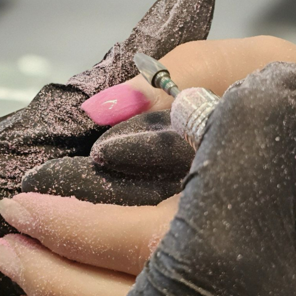 Take Off at It's Nailday By Nee in Sioux Falls, SD