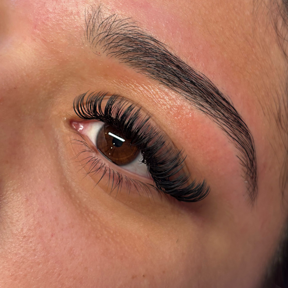 WET SET at Lashes By Bree in Kansas, KS