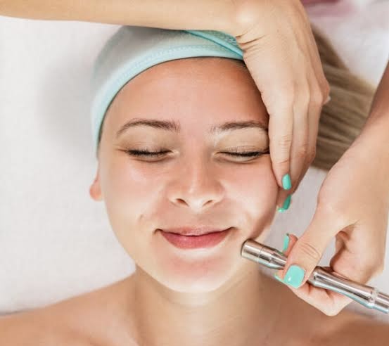 Facial-Microdermabrasion