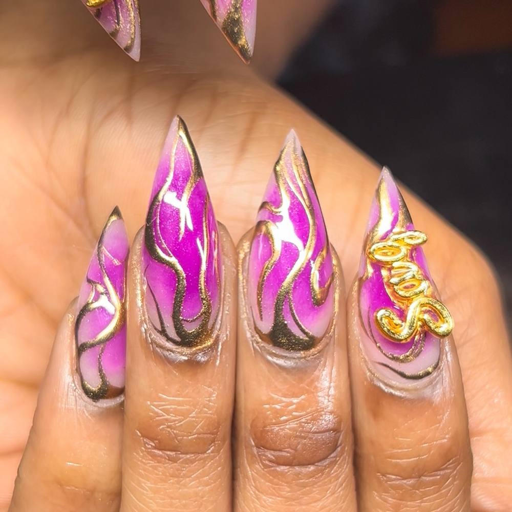 Detailed Nail Art