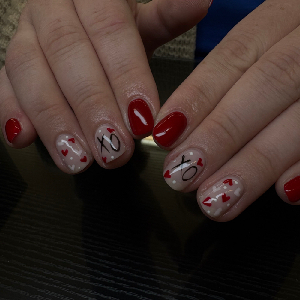 Tier 2 Art Add On at Dj’s Dazzling Nails in Terre Haute, IN