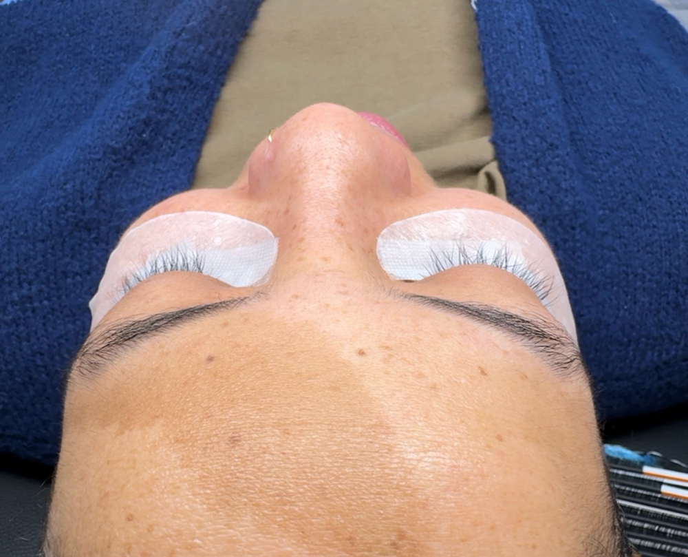Lash Removal at MarielBeautyStudio in Garfield, NJ
