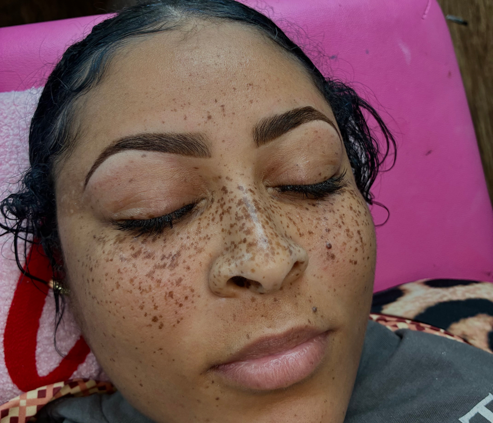 Brow Lamination & Stain 🫶🏽