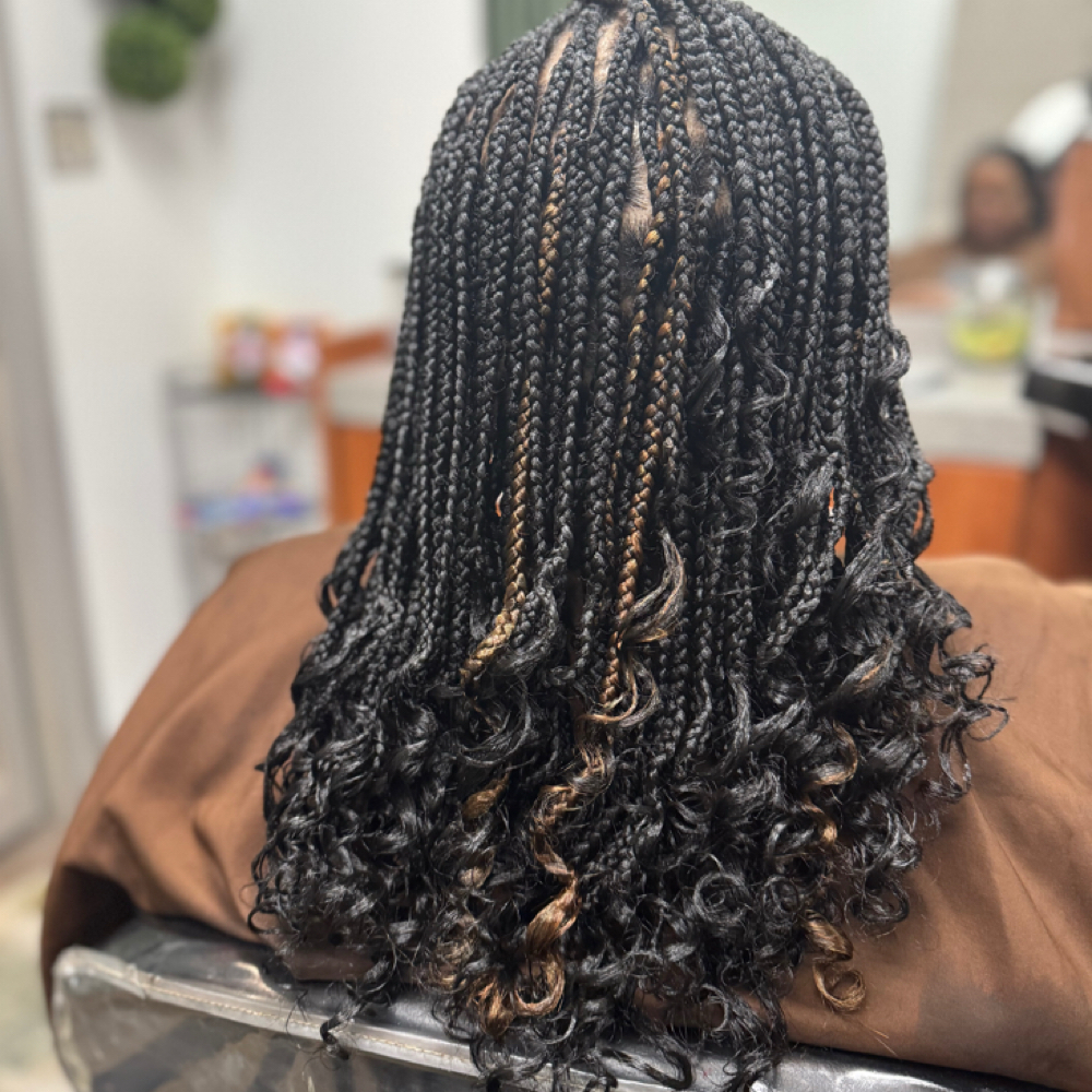 Knotless Braids at Cutz and Effects By Met in Flowood, MS