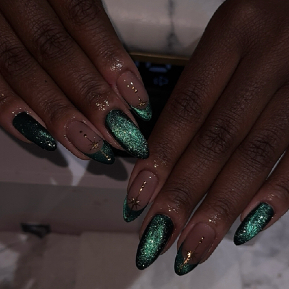 ๐๐๐
๐๐๐ ๐ฎ๐๐ ๐ฟ at Llarena Cosmetics in Lynn, MA