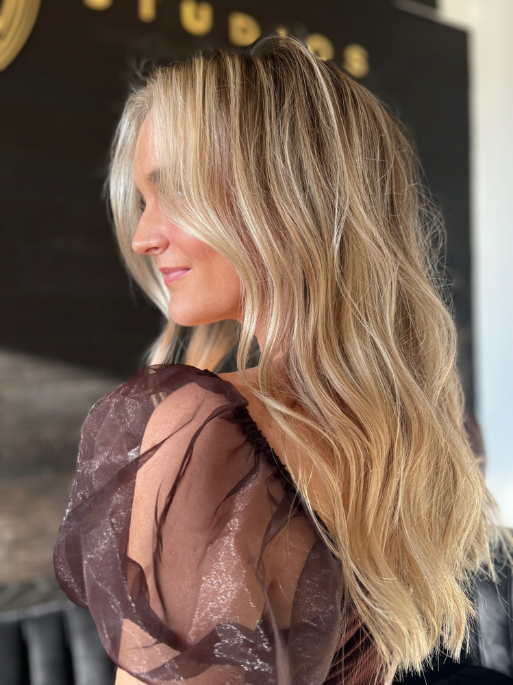 blonding  FULL HEAD + DIMENSION
