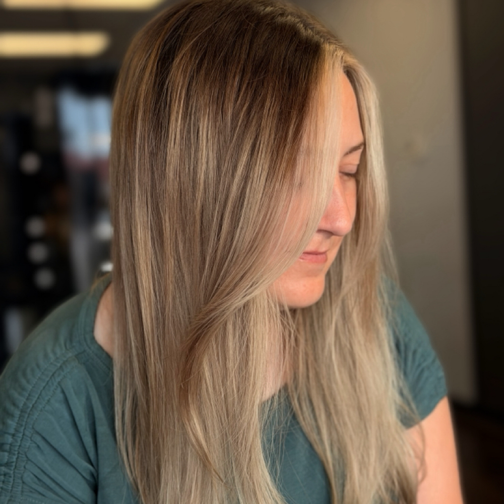 face frame highlight at Hottogostyle in Kansas City, MO