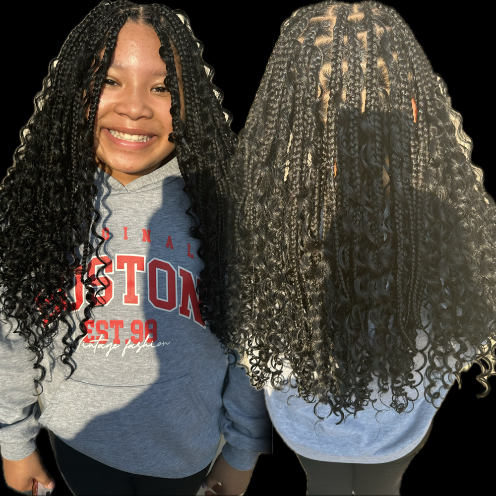 Bohemian Knotless Braids (Medium)