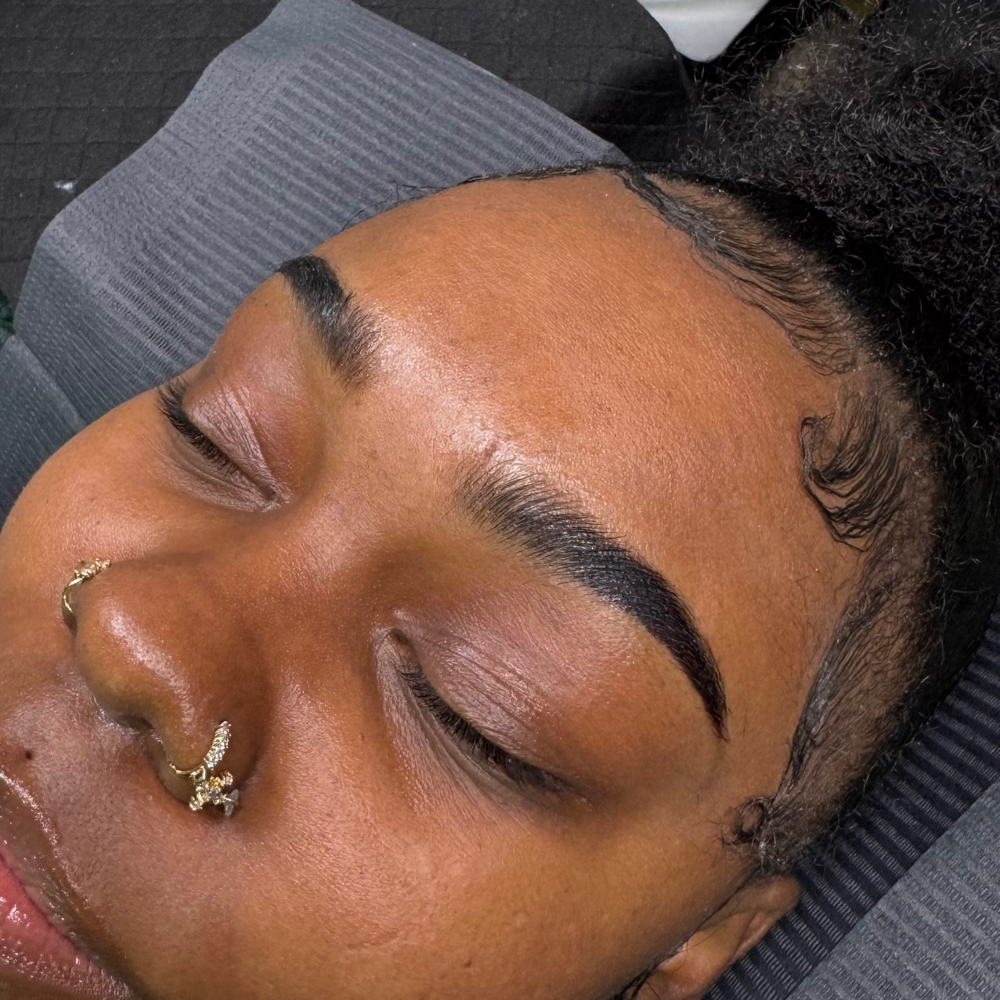 Brow Tint + Shape 🤍 Special 🤍