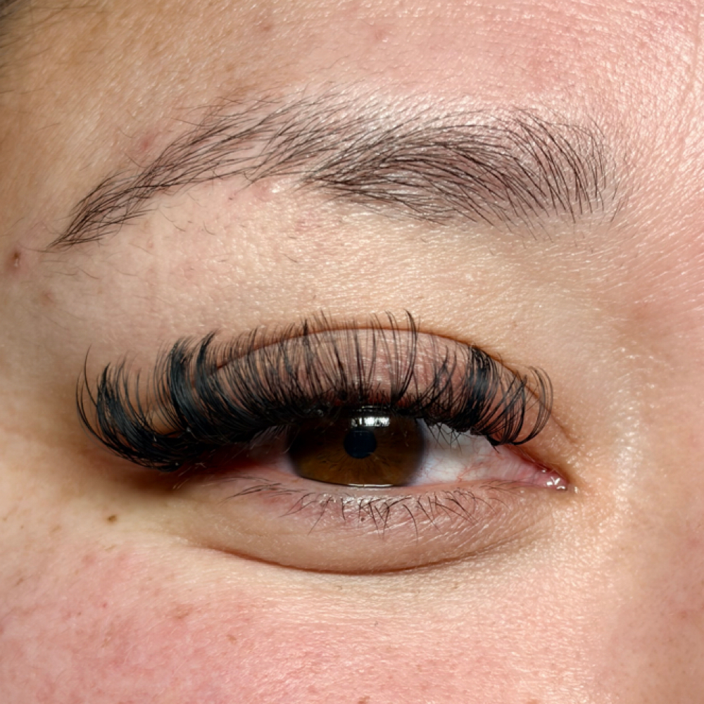 Hybrid Full Set at Kamsluxelashes in Fruitland, ID