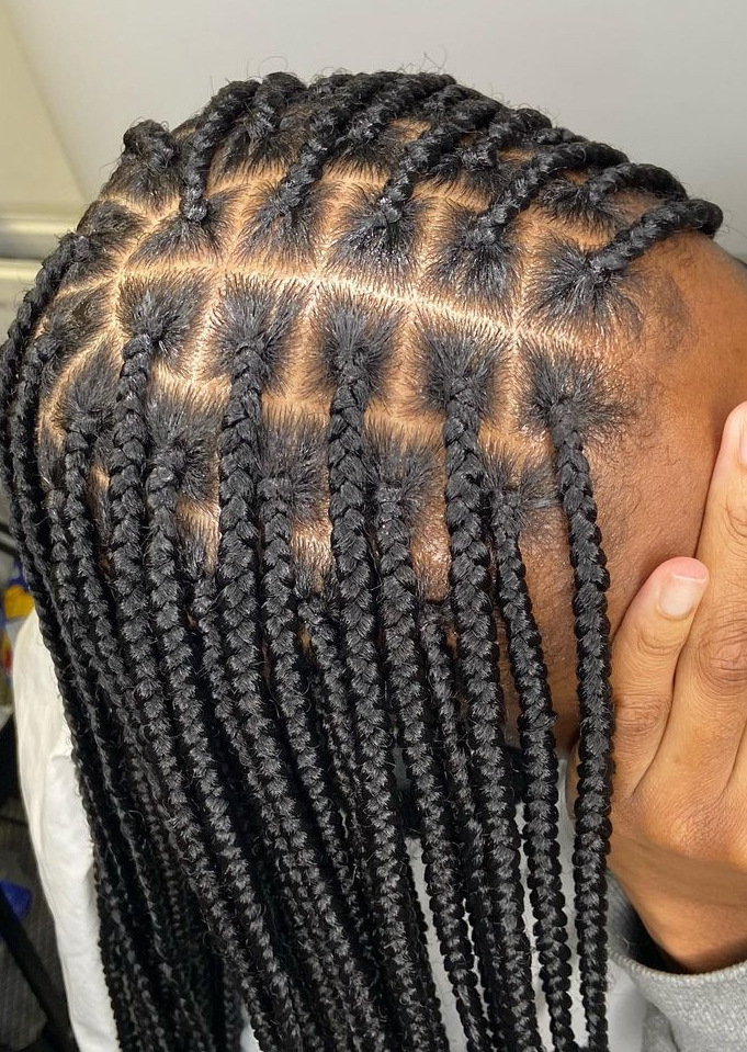 KNOTLESS BRAIDS-SM MEDIUM