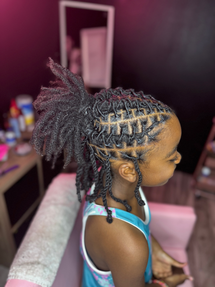 Locs Retwist & Style