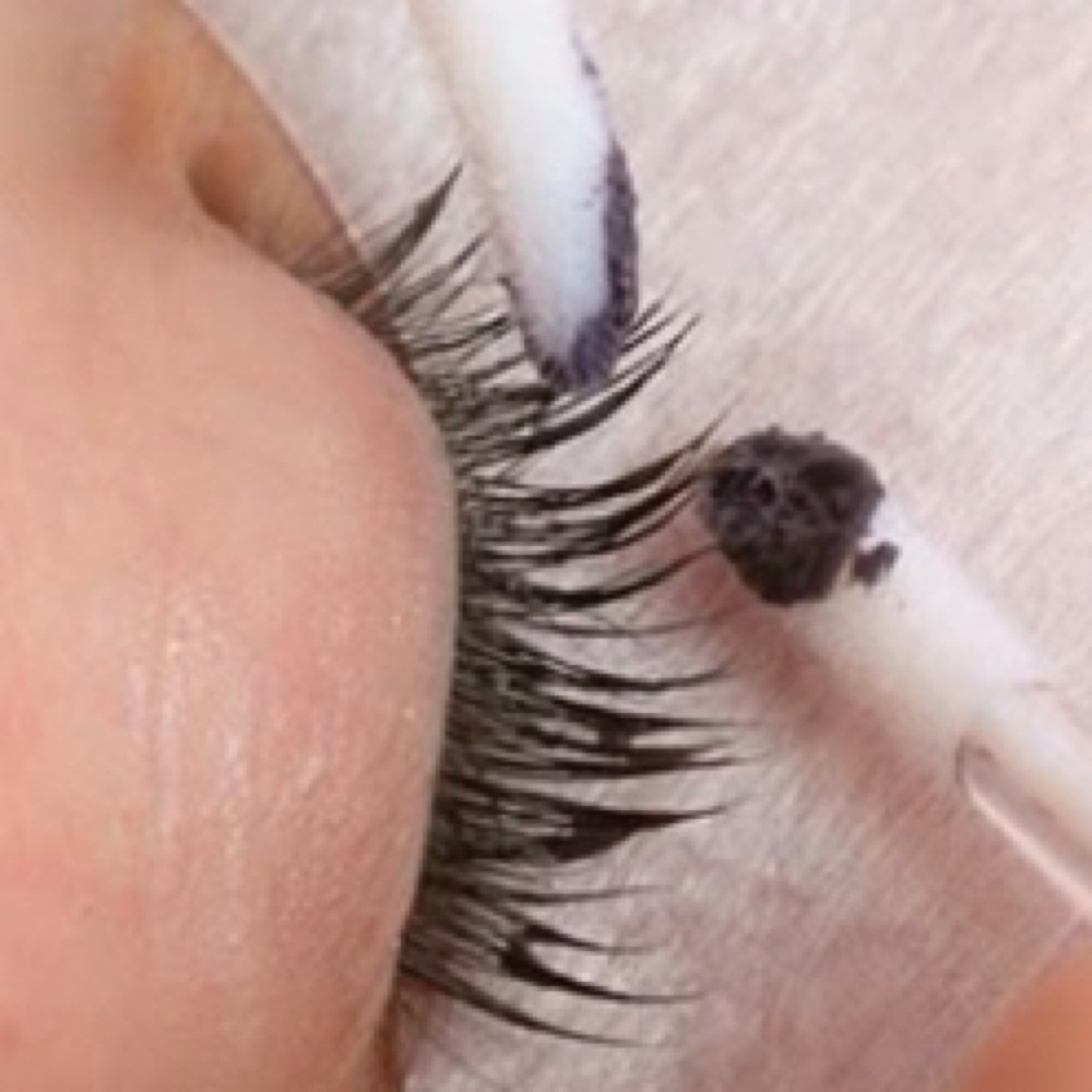 Lash Tint ONLY at Eterno Artistry in Houston, TX