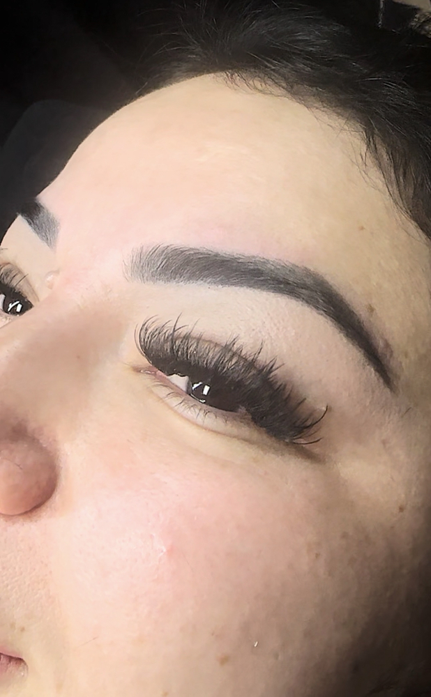 Brow Shape And Stain