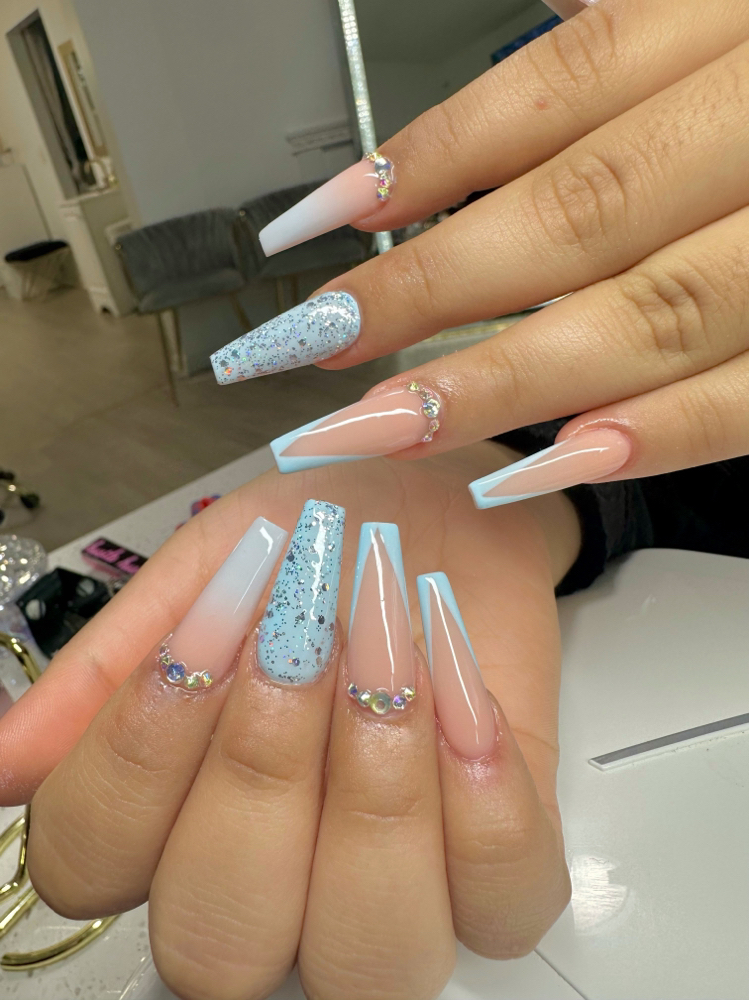 Acrylic (Long 6-7) Nails