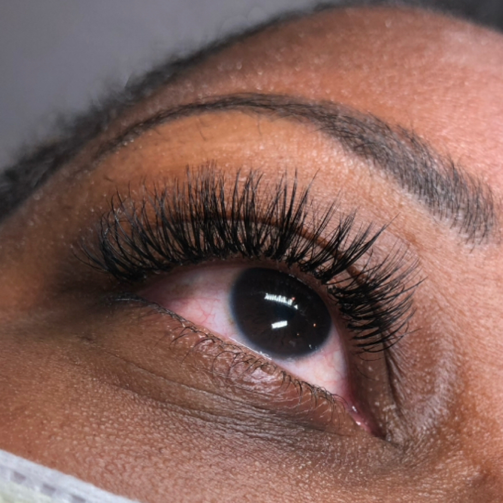 Light Volume Lash Fill (2 wks) at Beyouteeful Obsession Makeup & Beauty Bar in Tuscaloosa, AL