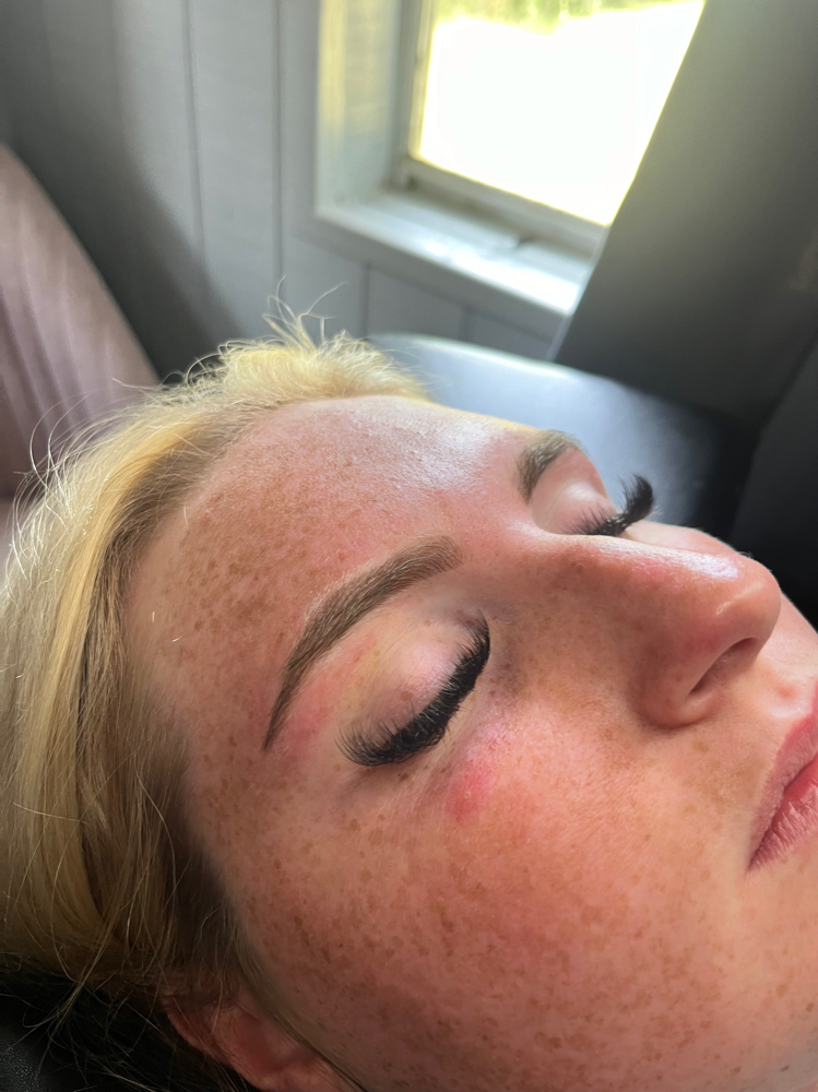 Eyebrow Waxing And Tint