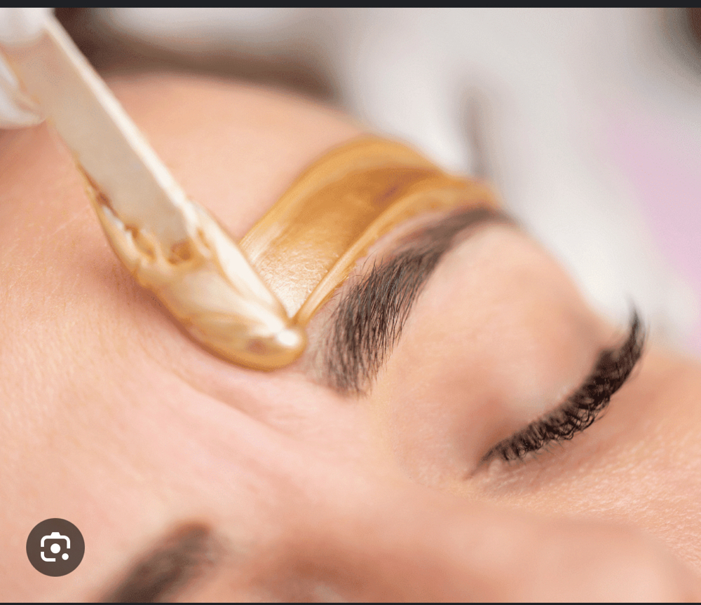 Eyebrow Wax