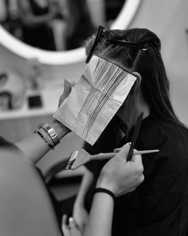 Mini Highlight at AliZen Salon in Granger, IN
