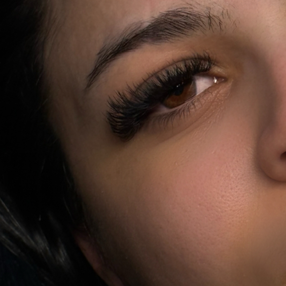 Hawaiian volume Lash Extension at LELELUXE in Lebanon, PA