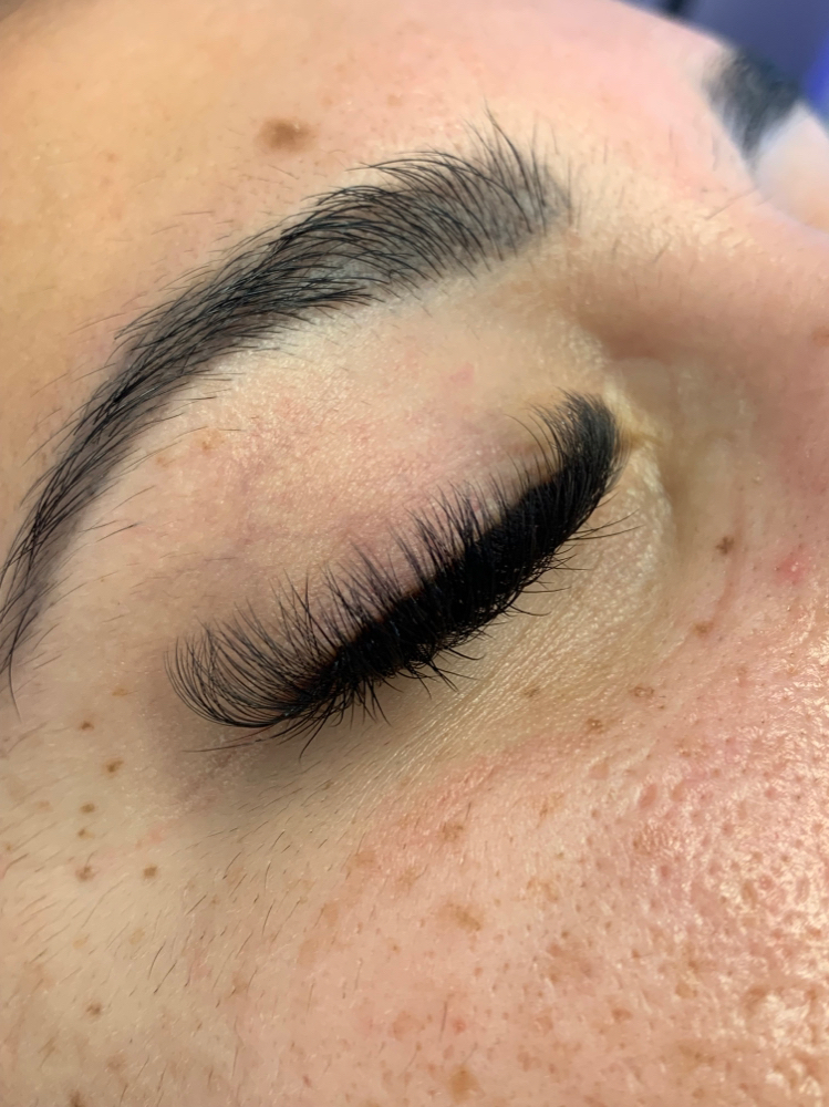 1 WEEK UV LASH FILL