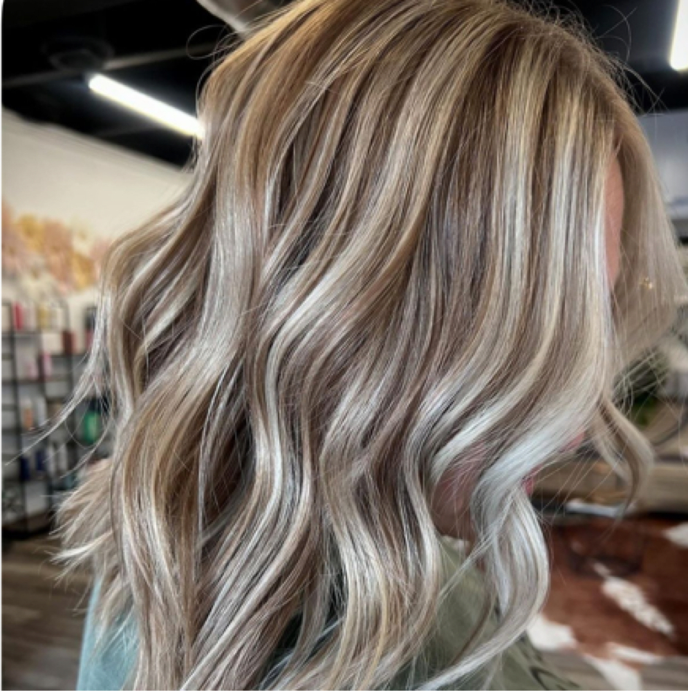 Full Highlights at Jazzed Up by Jenna in Colcord, OK